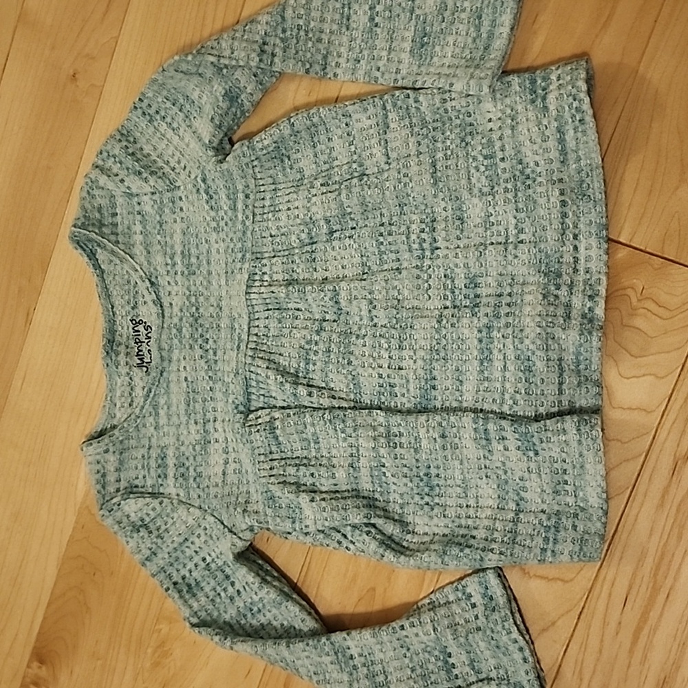 Long sleeve soft sweater size 2T